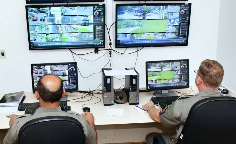 Município investe no videomonitoramento das escolas